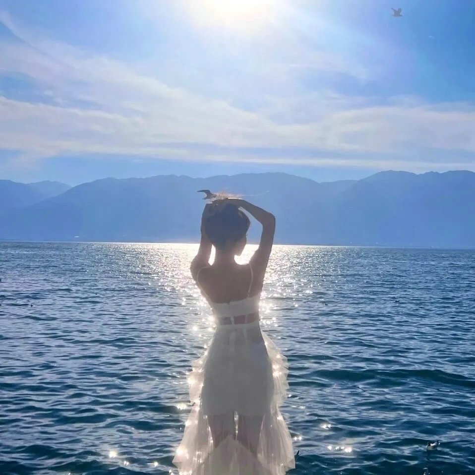 当兵官府发媳妇，八十老汉守国门